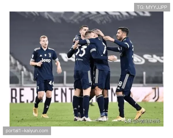 延森诺尔高达姆斯高中场调度 蜜蜂军团控球与长传结合出色